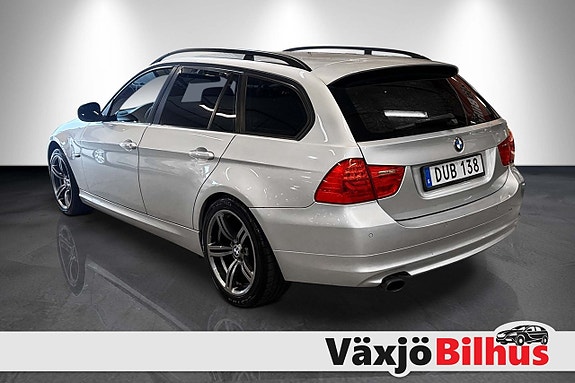 BMW 320d 2 of 11
