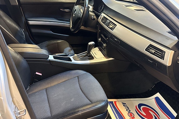 BMW 320d 9 of 11