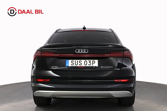 Audi e-tron 7 of 26