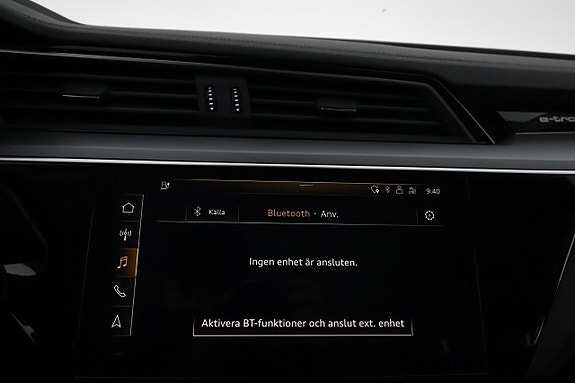 Audi e-tron 21 of 26
