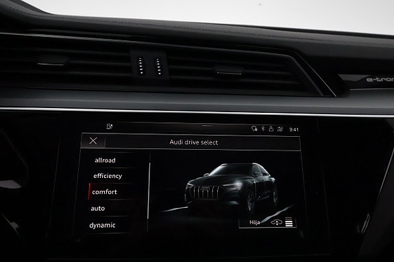 Audi e-tron 22 of 26