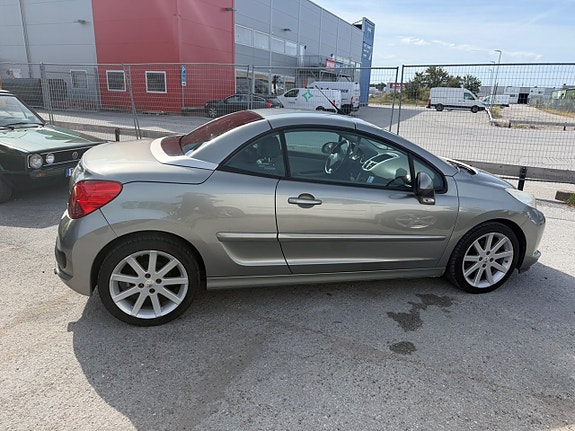 Peugeot 207 11 of 30