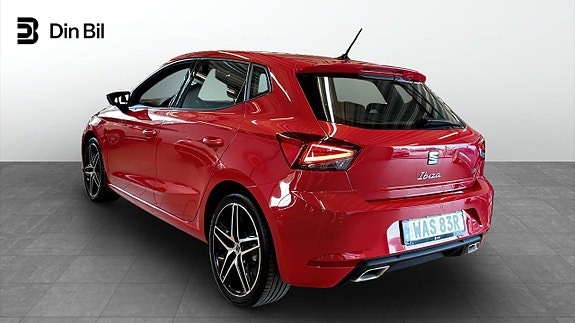 Seat Ibiza 3 of 15