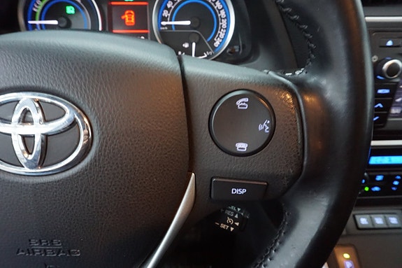 Toyota Auris 16 of 22