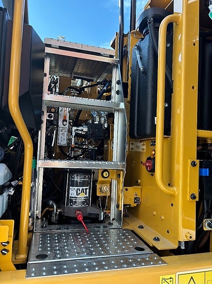 CAT M315 6 of 9