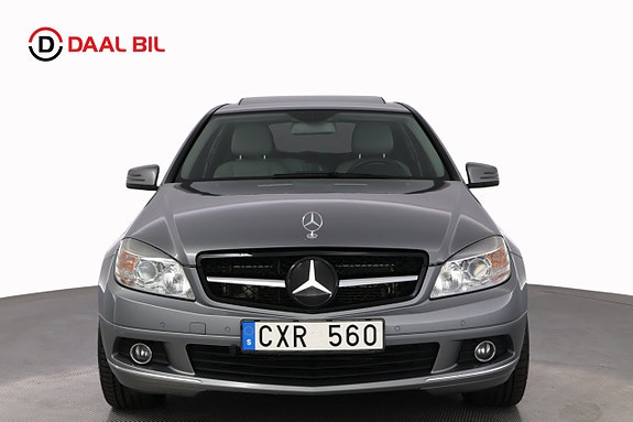 Mercedes-Benz C350 2 of 28