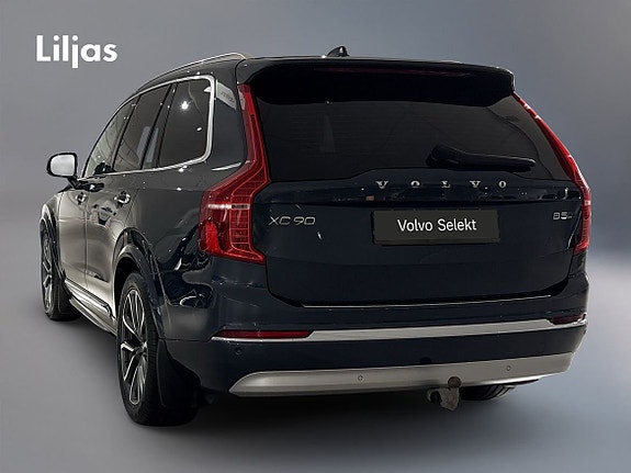 Volvo XC90 4 of 13