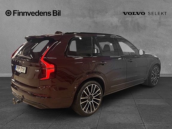 Volvo XC90 4 of 10