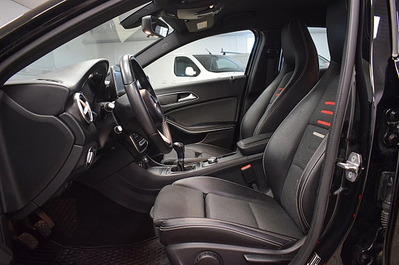 Mercedes-Benz A180 6 of 25