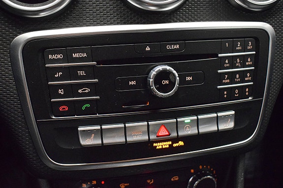 Mercedes-Benz A180 17 of 25