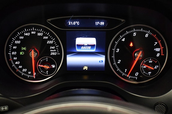 Mercedes-Benz A180 11 of 25