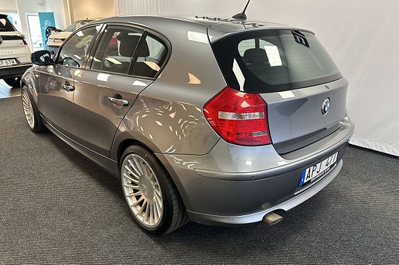 BMW 118d 3 of 9