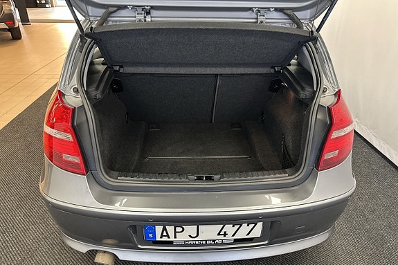 BMW 118d 4 of 9