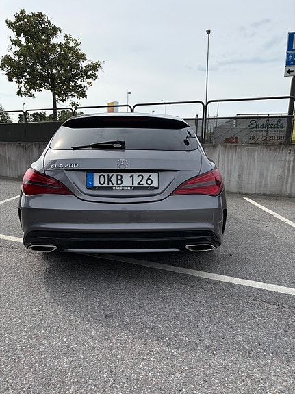 Mercedes-Benz CLA200 5 of 9