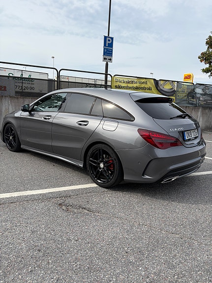 Mercedes-Benz CLA200 8 of 9