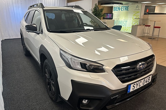 Subaru Outback 7 of 12