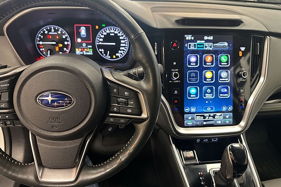 Subaru Outback 9 of 12