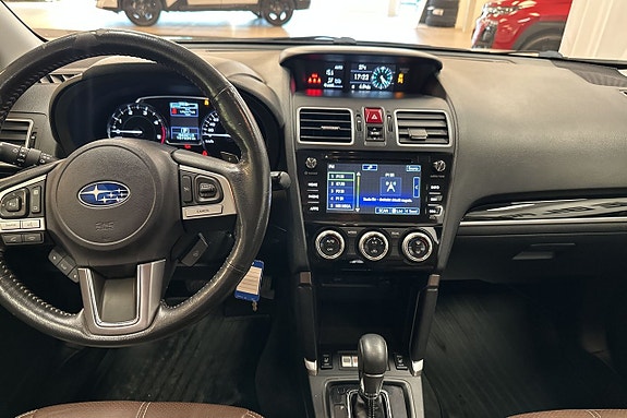 Subaru Forester 7 of 10