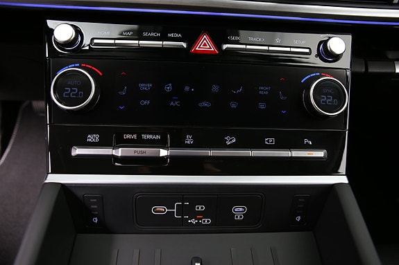 Hyundai Santa Fe 16 of 22