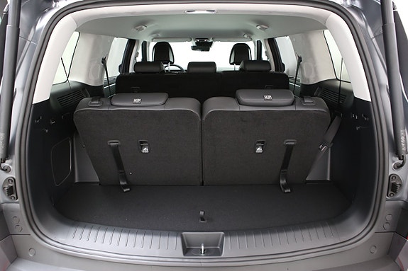 Hyundai Santa Fe 22 of 22