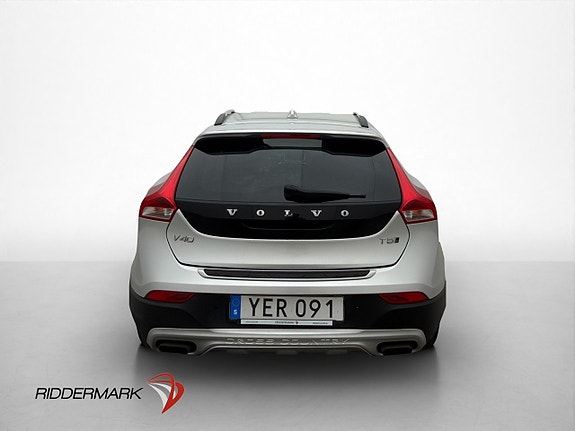Volvo V40 Cross Country 6 of 30