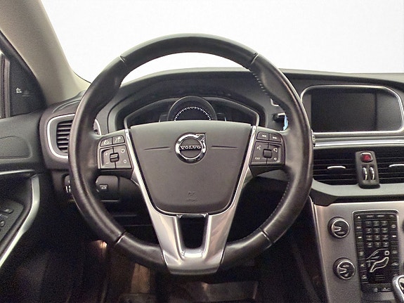 Volvo V40 Cross Country 23 of 30