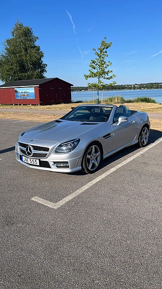 Mercedes-Benz SLK200 9 of 11