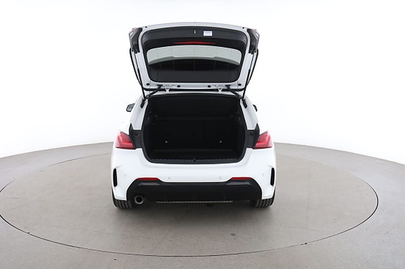 BMW 118i 17 of 30
