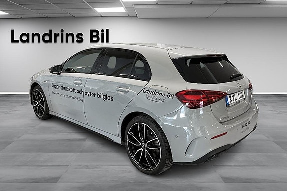 Mercedes-Benz A250 e 6 of 14