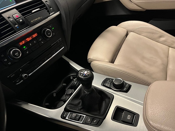 BMW X3 18 of 18