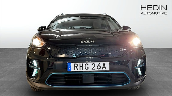 Kia e-Niro 8 of 12