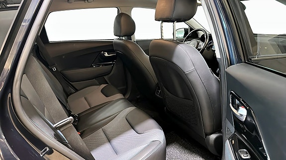 Kia e-Niro 5 of 12
