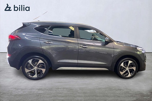 Hyundai Tucson 18 of 21