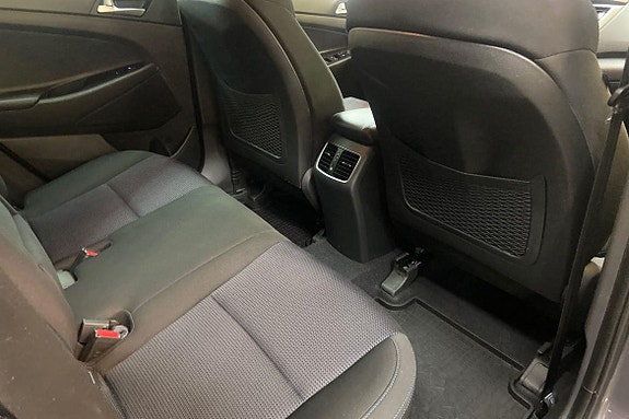 Hyundai Tucson 9 of 21