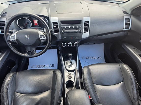 Peugeot 4007 8 of 12