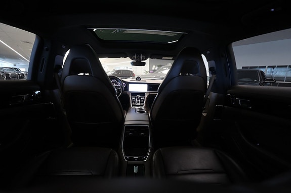 Porsche Panamera 4S 12 of 29