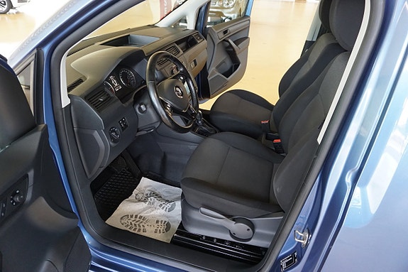 Volkswagen Caddy Maxi 7 of 11