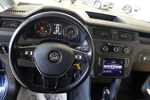Volkswagen Caddy Maxi 8 of 11