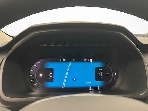 Volvo XC90 18 of 30