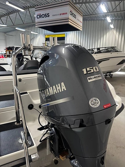 Yamarin Cross 64 / Yamaha F150 *Nyservad* 7 of 11