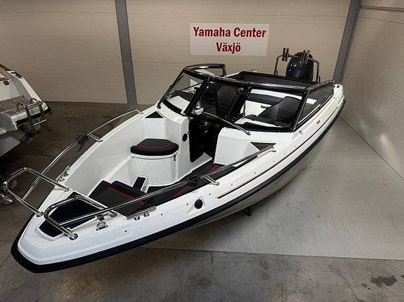 Yamarin Cross 64 / Yamaha F150 *Nyservad* 2 of 11