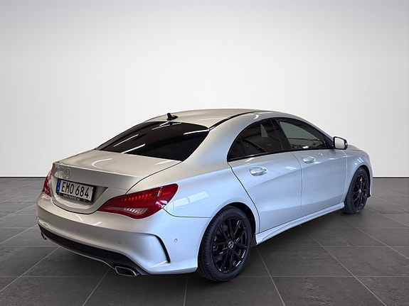 Mercedes-Benz CLA220 6 of 16
