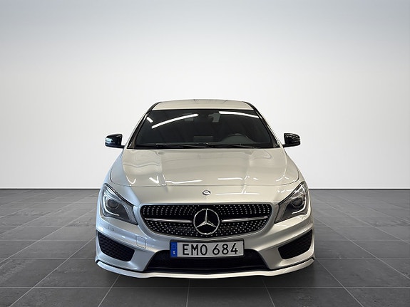Mercedes-Benz CLA220 7 of 16