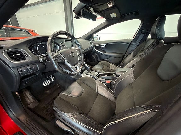 Volvo V40 5 of 15