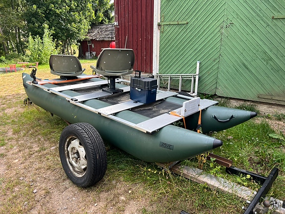 Sea Eagle 375FC Foldcat 5 of 5