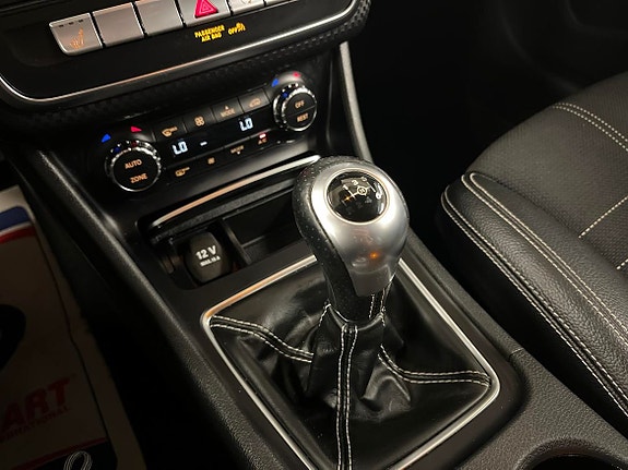 Mercedes-Benz A180 17 of 21