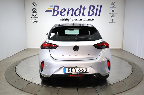 Opel Corsa 9 of 22