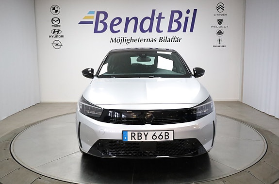 Opel Corsa 2 of 22