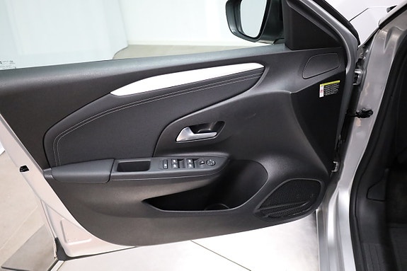 Opel Corsa 11 of 22