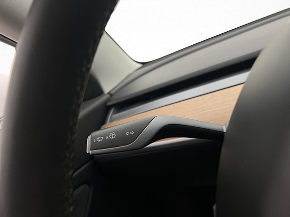 Tesla Model 3 25 of 30
